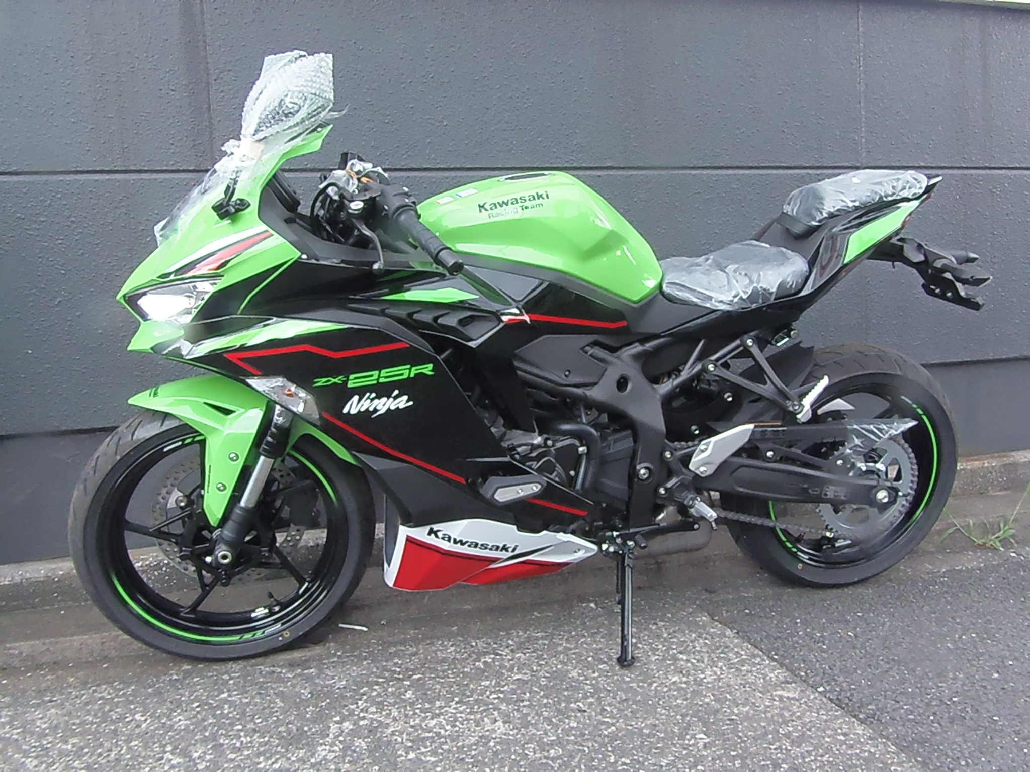 Kawasaki Ninja Zx 25r Se Krt Edition ニンジャ パワーバンドきむら 0055